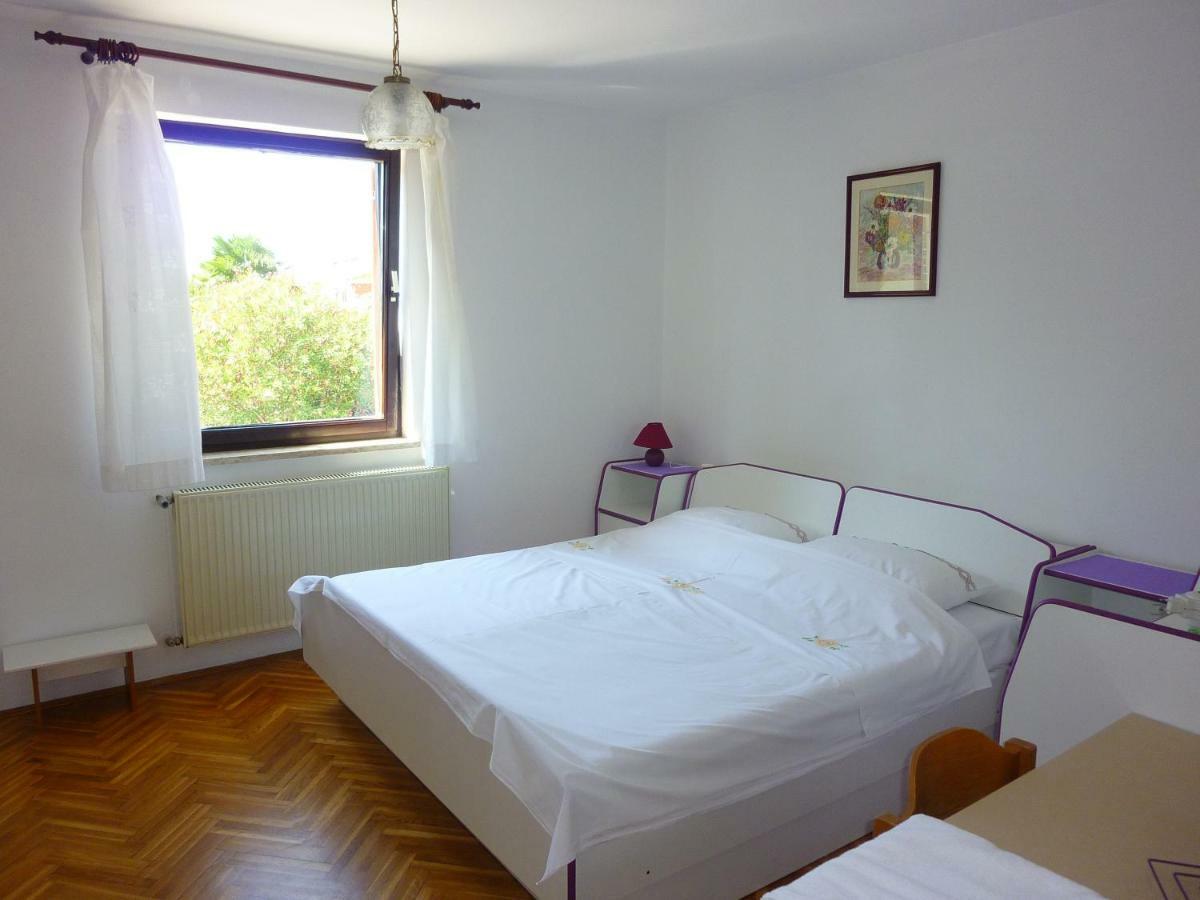روفينج Studio Apartment Ozi المظهر الخارجي الصورة