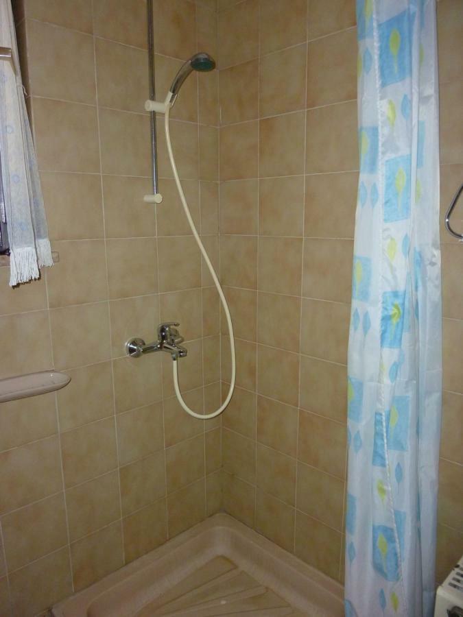روفينج Studio Apartment Ozi المظهر الخارجي الصورة